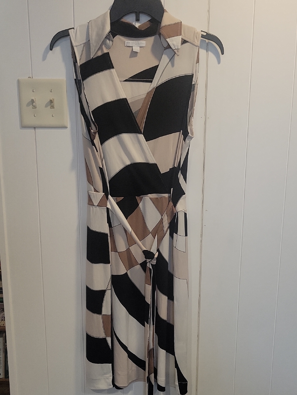New York & Company Vintage Sleeveless Midi Dress in Beige, Black & Brown
